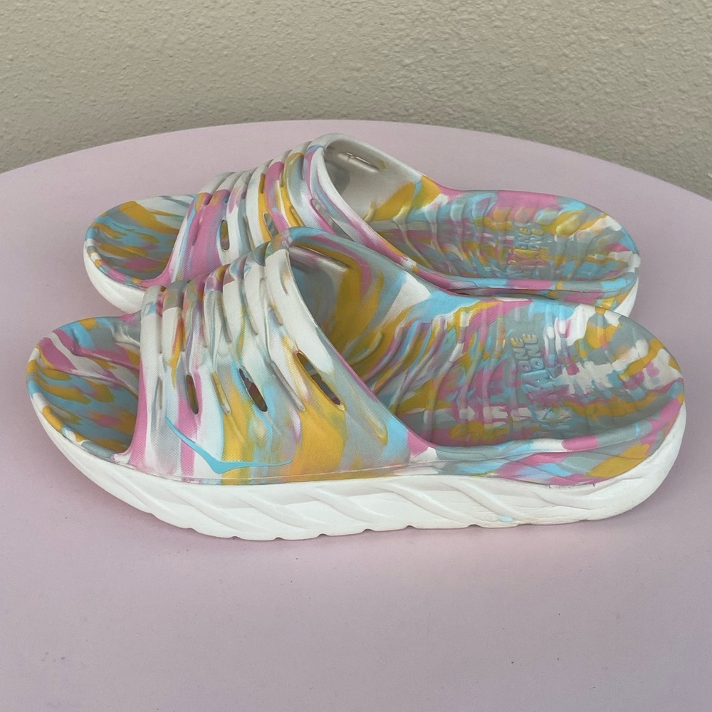 HOKA X Free People Ora Recovery Slide
